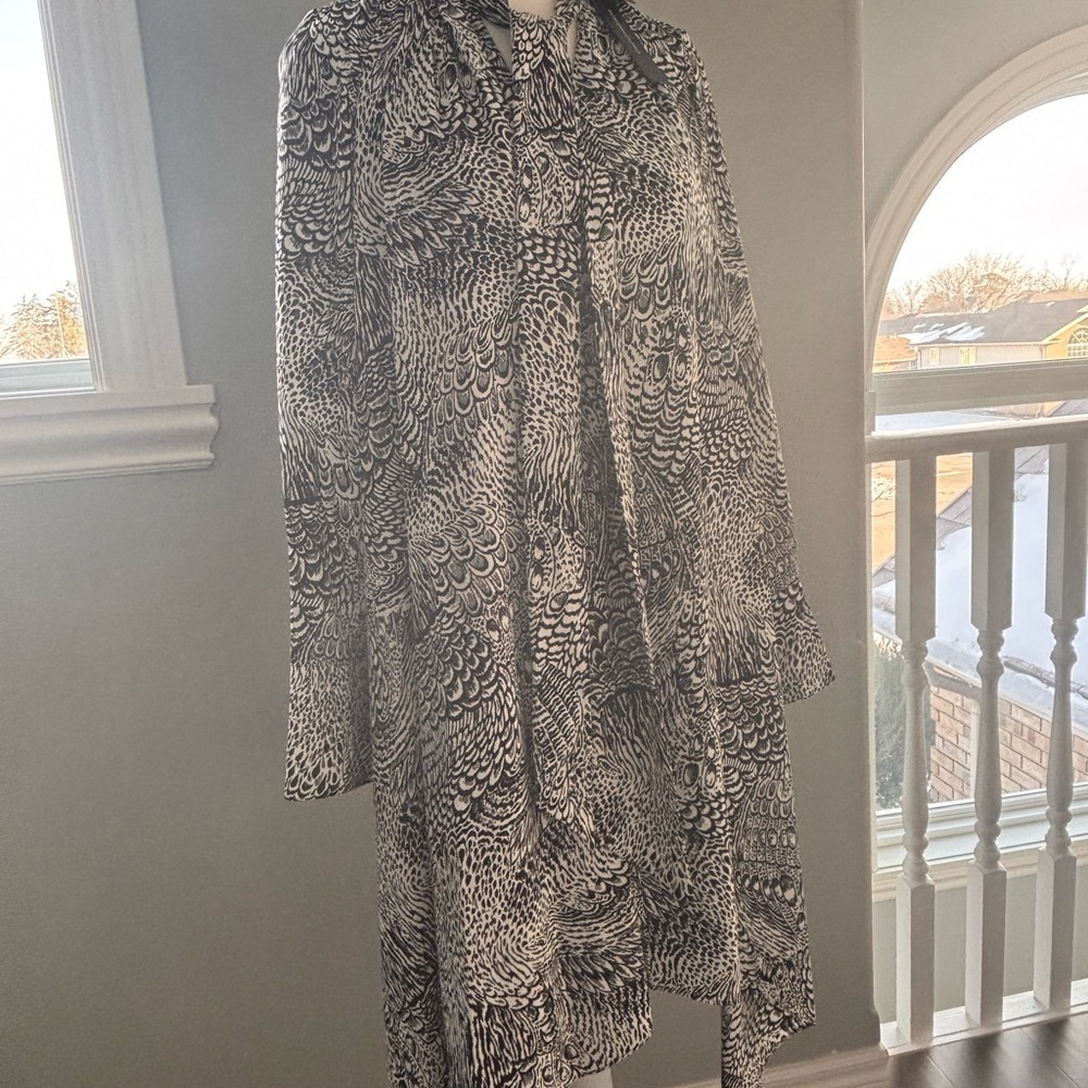 BCBGMaxAzaria Black and White dress NWT - Picture 4 of 9